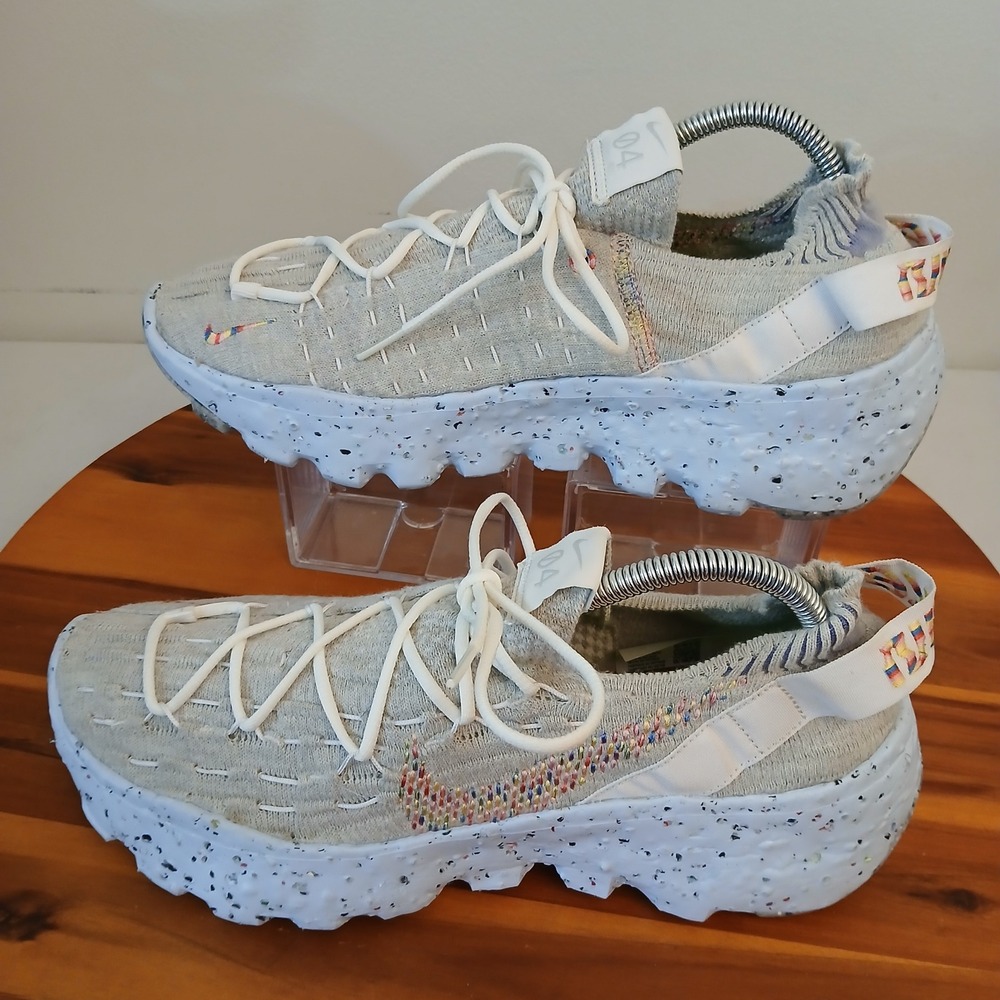 Nike Space Hippie 04 Mens 9 Grey Running Shoes Sneakers CZ6398-102